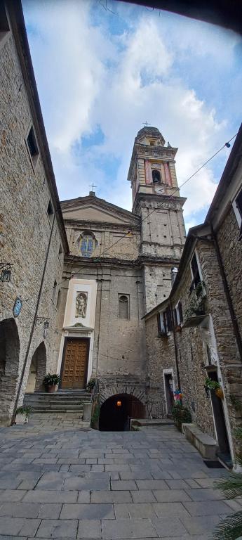 La chiesa di San Giovanni Battista - Montalto