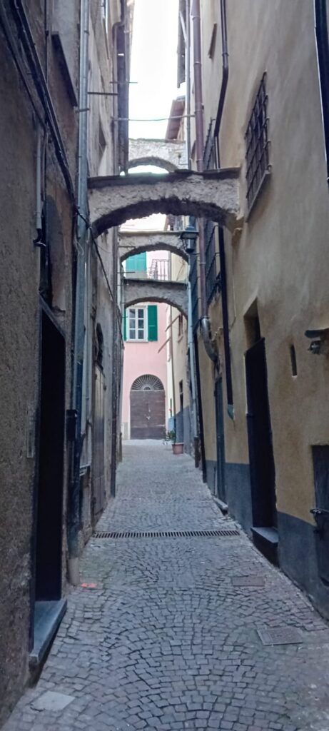 Pieve di Teco