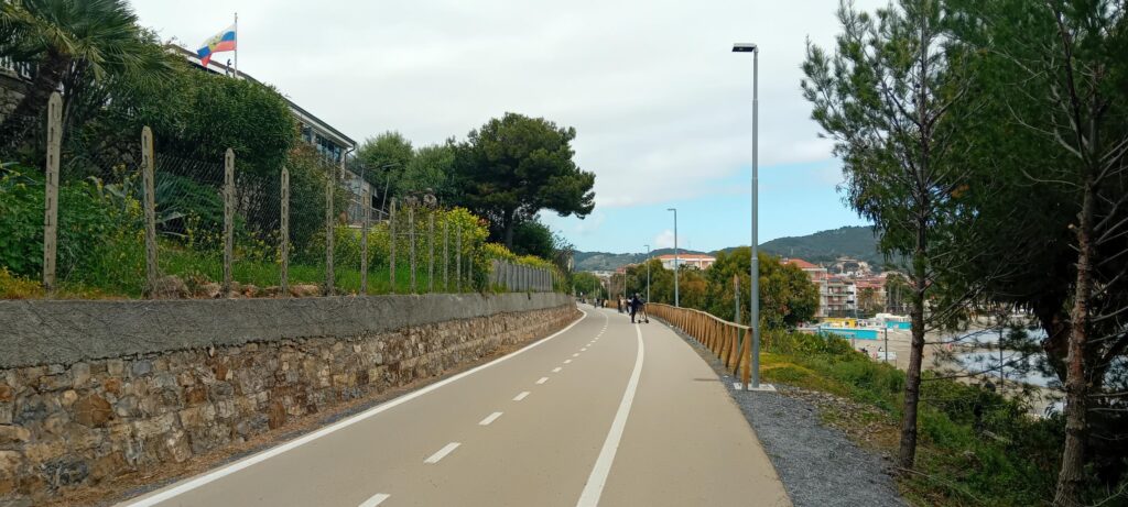 Ciclovia Tirrenica Andora - Cervo