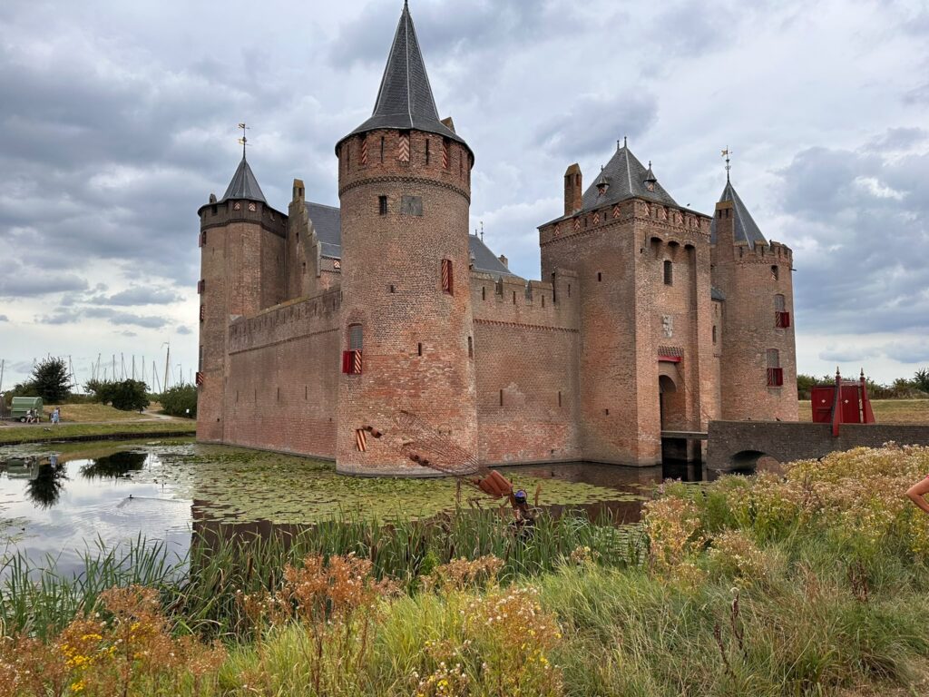 Muiderslot, Olanda